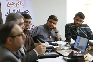 نشست رئیس جهاد دانشگاهی با دانشجویان فنی دانشگاه تهران