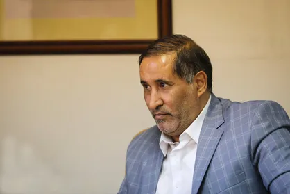 سروده علیرضا قزوه درباره کرونا و کشتار مسلمانان هندوستان