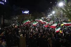 اجتماع بزرگ مردمی شب‌های اقتدار شهرستان سمنان از دریچه دوربین