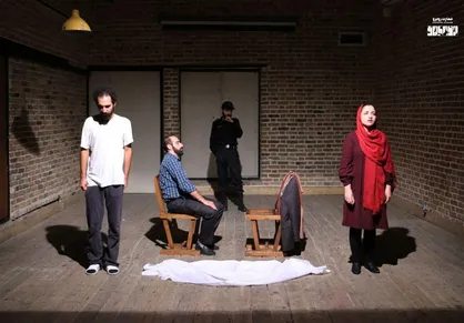 اجرای "مجلس مهتاب&zwnj;کشون" در عمارت روبرو