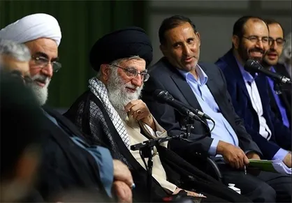 شاعران امشب افطار را میهمان رهبر انقلاب هستند