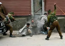 جهان اسلام باید در کنار مردم کشمیر باشند