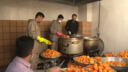 تشریح عملکرد دانشجویان بسیجی نهاوند در زمینه کمک به بیماران کرونایی + فیلم
