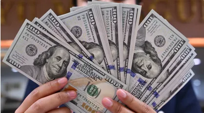 آخرین قیمت دلار، یورو و سایر ارزها امروز ۱۲ آذر / دلار زیر ۱۲۰ هزار تومان