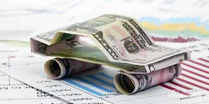 تهدید بازار ارز با آزادسازی واردات خودرو