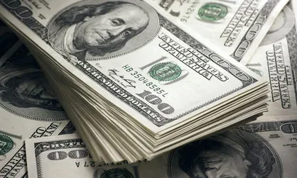 یک روز پس از وعده سیف دلار از ۴۵۰۰ تومان گذشت!