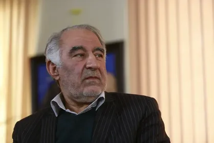 بوربور:  پالایش دولت از عناصر مسئله&zwnj;دار، شرط کارآمدی است/ محاکمه روحانی می&zwnj;تواند بسیاری از ابهامات را روشن کند