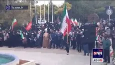 اجتماع بزرگ دانشگاهیان مشهد در تکریم شهدای حرم مطهر شاهچراغ