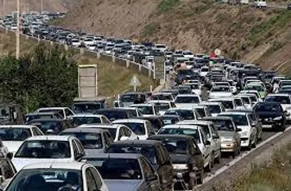 ترافیک سنگین در آزادراه تهران-شمال/ تردد در محور فیروزکوه روان است