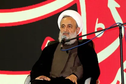 الگوی مردمی&zwnj;سازیِ ادارۀ جامعه را از اربعین دریافت کنیم