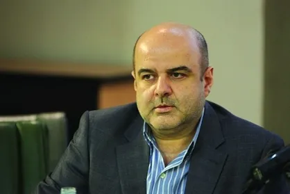 خردمند: کمتر از یک درصد پزشکان بیش از تعرفه تعیین شده از بیماران هزینه می&zwnj;گیرند