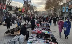 ضرورت حمایت بیمه‌ای از دستفروشان در نشست ساماندهی مشاغل دستفروشی