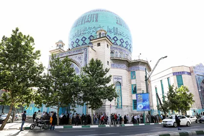 برپایی نمایشگاه موضوعی کتاب پیامبر (ص) و امام حسن (ع) در حسینیه ارشاد