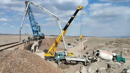 پل راه&zwnj;آهن قم پس از آسیب در حمله اخیر در کمتر از ۴۰ ساعت بازسازی شد