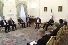 پزشکیان: برای رشد و پیشرفت ملت‌مان از کسی دستور یا اجازه نمی‌گیریم