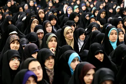 اولین دوره مطالعاتی زن و خانواده &laquo;دختران انقلاب&raquo; در مشهد برگزار می&zwnj;شود