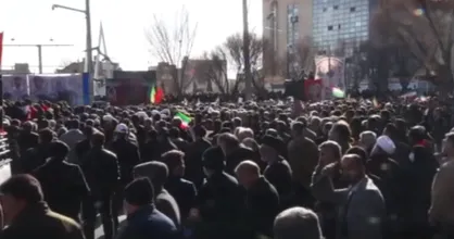 تشییع باشکوه پیکر مطهر شهدای حافظ امنیت ملت ایران در زرین شهر اصفهان+فیلم