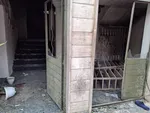 حمله سازمان‌یافته به حوزه علمیه ولایت در فلکه دوم تهرانپارس، فراتر از یک تخریب فیزیکی، هجمه‌ای به میراث معنوی مرکزی بود که نام طلبه شهید «امین‌عباس رشید» را بر تارک خود دارد؛ واقعه‌ای تلخ در شامگاه ۱۸ دی ۱۴۰۴ که با آتش‌سوزی عمدی و سرقت اسناد علمی همراه شد تا بار دیگر عمق عداوت با کانون‌های تبیین و مقاومت را آشکار سازد.
