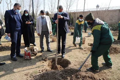 برگزاری مراسم پویش ملی ایران سرسبز در باغ موزه قصر منطقه ۷