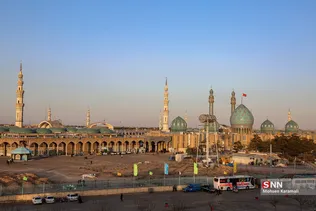 مسجد جمکران در شب نیمه شعبان 