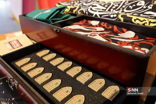 بازدید ستاری و ضرغامی از نمایشگاه ایران ساخت