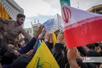 آیین تشییع پیکر شهیده معصومه کرباسی، اولین بانوی ایرانی شهید در راه قدس و حجت‌الاسلام شهید محمد صباحی، امام جمعه کازرون امروز یکشنبه ۶ آبان ۱۴۰۳ با حضور پرشور مردم شیراز برگزار شد.
