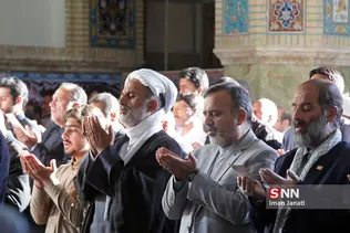 اقامه نماز عید سعید فطر در حرم مطهر رضوی