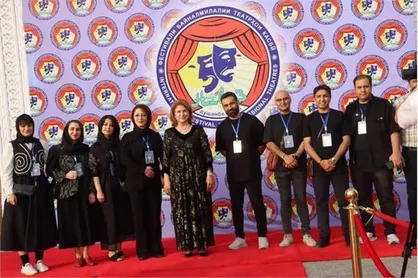 ادای احترام گروه &laquo;آداب شکار روباه&raquo; به جان باختگان انفجار هرمزگان در تاجیکستان