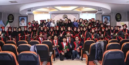جشن فارغ التحصیلی دانشجویان دانشگاه پيام نور کرمان برگزار شد