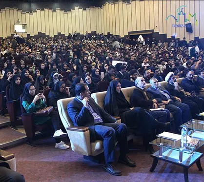 دولتی&zwnj;ها خواهان پادرمیانی امام جمعه برای لغو مناظره می&zwnj;شوند/ پزشکیان به زعم خود افکار عمومی را فریب داد + فیلم