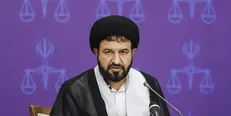فساد در هر کس، هر نهاد و هر دستگاهی که باشد با آن برخورد سخت خواهد شد