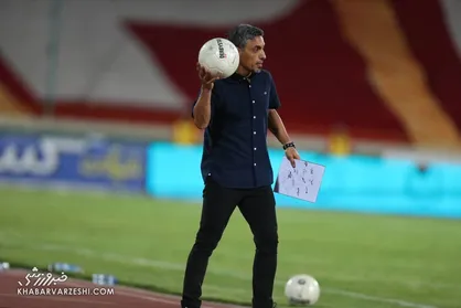 حمله خطیبی به پرسپولیس/ یک جام دیگر در روزهای آخر دولت به پرسپولیس دادند