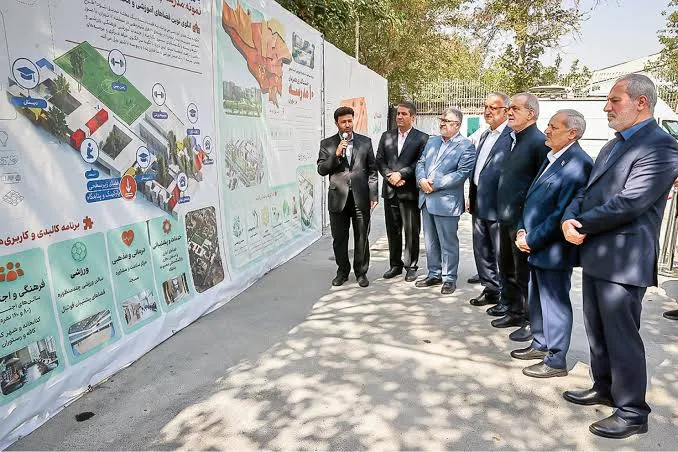 خشت‌گذاری ۱۰ «مدرسه شهر» در تهران؛ هدف‌گذاری ساخت ۴۵۰ مجتمع آموزشی