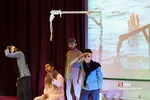 نمایش رسم براین است