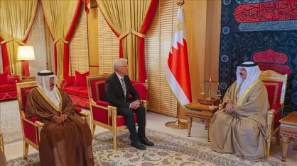 سفیر جدید رژیم صهیونیستی استوارنامه خود را تقدیم پادشاه بحرین کرد