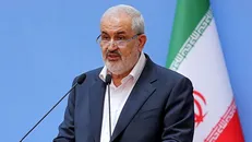 وزیر نیرو: ما آنقدر نیروگاه داریم که اگر دشمن تمام زرادخانه‌های خود را خالی کند، نمی‌تواند همه نیروگاه‌های ما را بزنند + فیلم