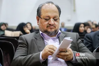  محمد شریعتمداری وزیر تعاون، کار و رفاه اجتماعی