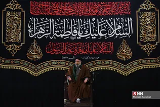 همزمان با سالروز شهادت حضرت فاطمه(س) از ساعت ۹ صبح دسته عزای خادمان و زائران حرم مطهر بانوی کرامت از مسجد امام حسن عسکری علیه السلام تا حرم مطهر حضرت معصومه سلام الله علیها برپا 