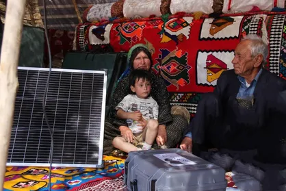 برق&zwnj;رسانی به ۱۷ روستای فاقد برق کهگیلویه و بویراحمد با اعتبار ۲۰۰ میلیارد ریال / توزیع ۵۶۰ پنل خورشیدی میان عشایر کهگیلویه و بویراحمد