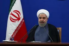 قول می‌دهم مردم شاهد رشد مداوم اقتصادی باشند/ گرانی ارز دلایل تبلیغاتی و روانی دارد/ روزهای خوب در راه است