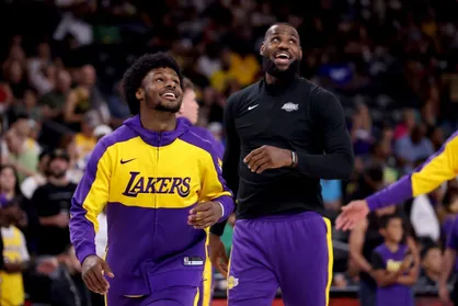 اتفاق تاریخی در NBA؛ لبران جیمز با پسرش هم&zwnj;بازی شد