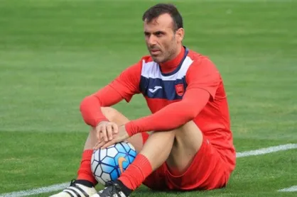 اوج بی&zwnj;بازیکنی در پرسپولیس؛ عضو کادر پزشکی دروازه&zwnj;بان شد
