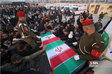 تابوت حامل پیکر مطهر شهید سپهبد قاسم سلیمانی در عراق