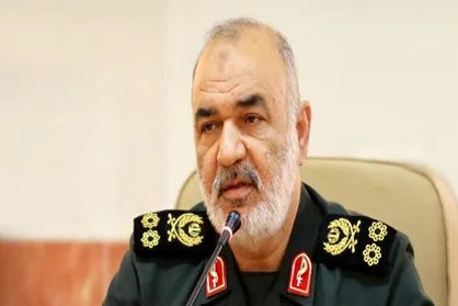 سرلشکر سلامی: موشک رضوان با سرعت ۸ برابر سرعت صوت وارد جو زمین می&zwnj;شود