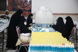 بازدید رئیس سازمان بسیج از کارگاه تولید ماسک و مواد ضدعفونی در لانه جاسوسی آمریکا