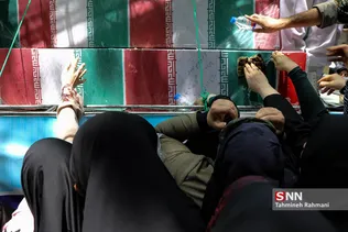 مراسم تشییع پیکر مطهر ۱۵۰ شهید دفاع مقدس در تهران