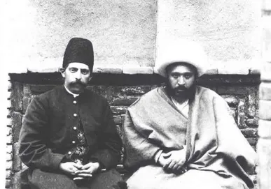 ما برای آنکه ایران خانه شیران شود رنج دوران برده‌ایم / ایران در غل و زنجیر سلطنت