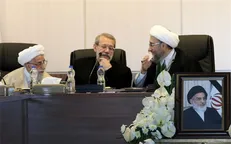 ظاهرا تجربه ناموفق برجام هنوز برای عده ای قلیل عبرت آموز نشد/ پازل اقتصادی و امنیتی دشمن در کشور را با این قرارداد‌های استعماری تکمیل نکنید