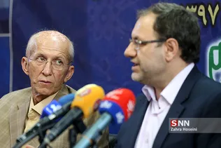 شانزدهمین نشست شنبه های انقلاب با موضوع مطبوعات 