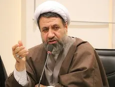 ملت ایران با تکیه بر ایمان و روحیه مقاومت در برابر دشمن ایستادگی کرد